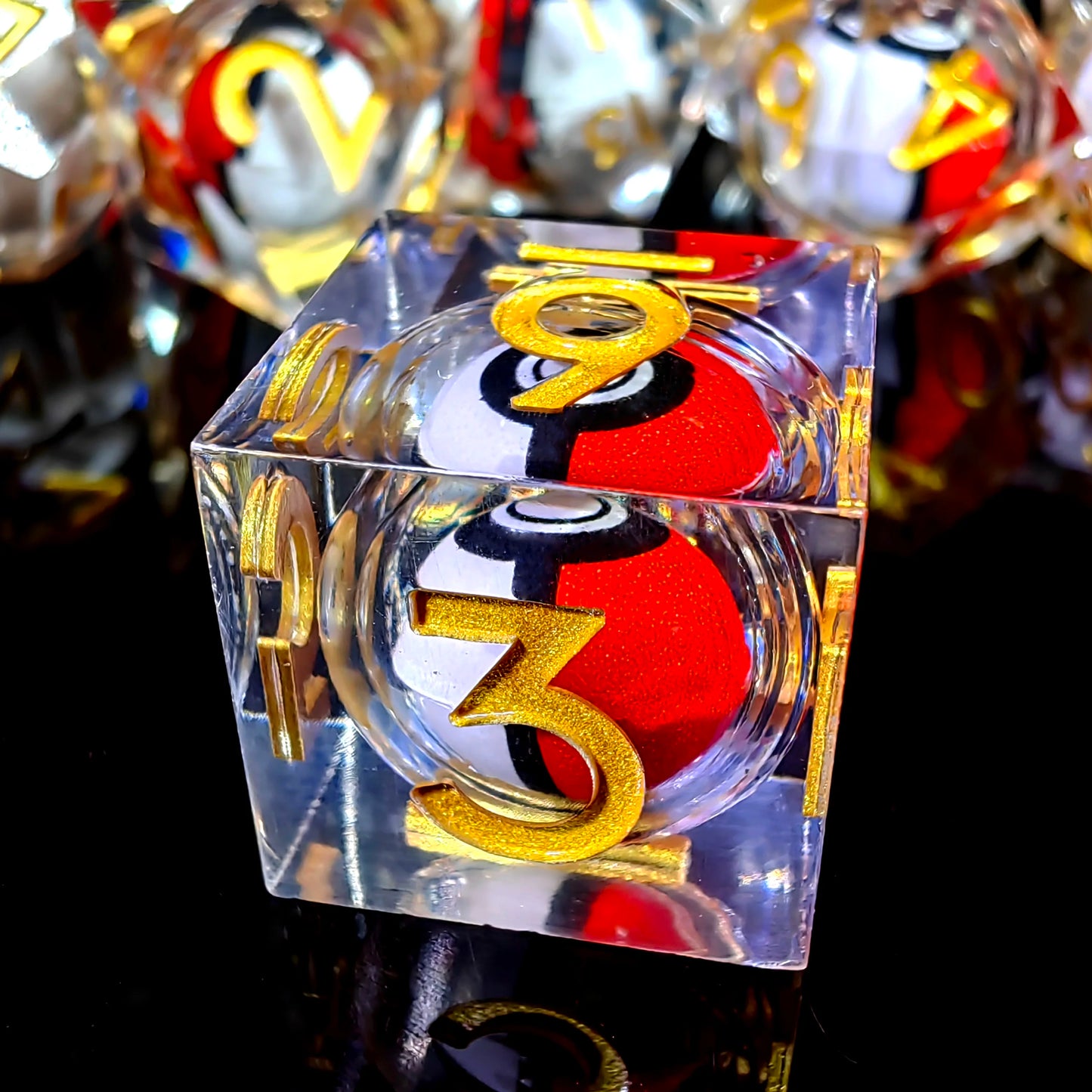Pokeball 7 Piece Dice Set